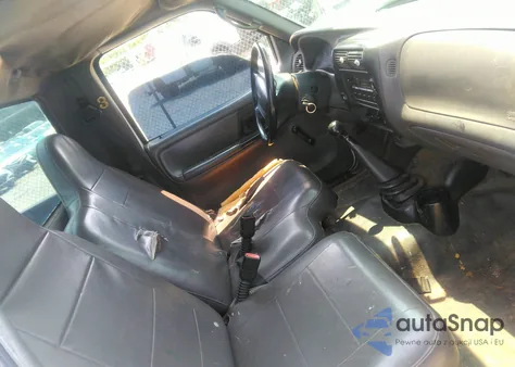 2003 Ford Ranger Xl/Xlt from USA, damaged, VIN 1FTYR10D33PA76471